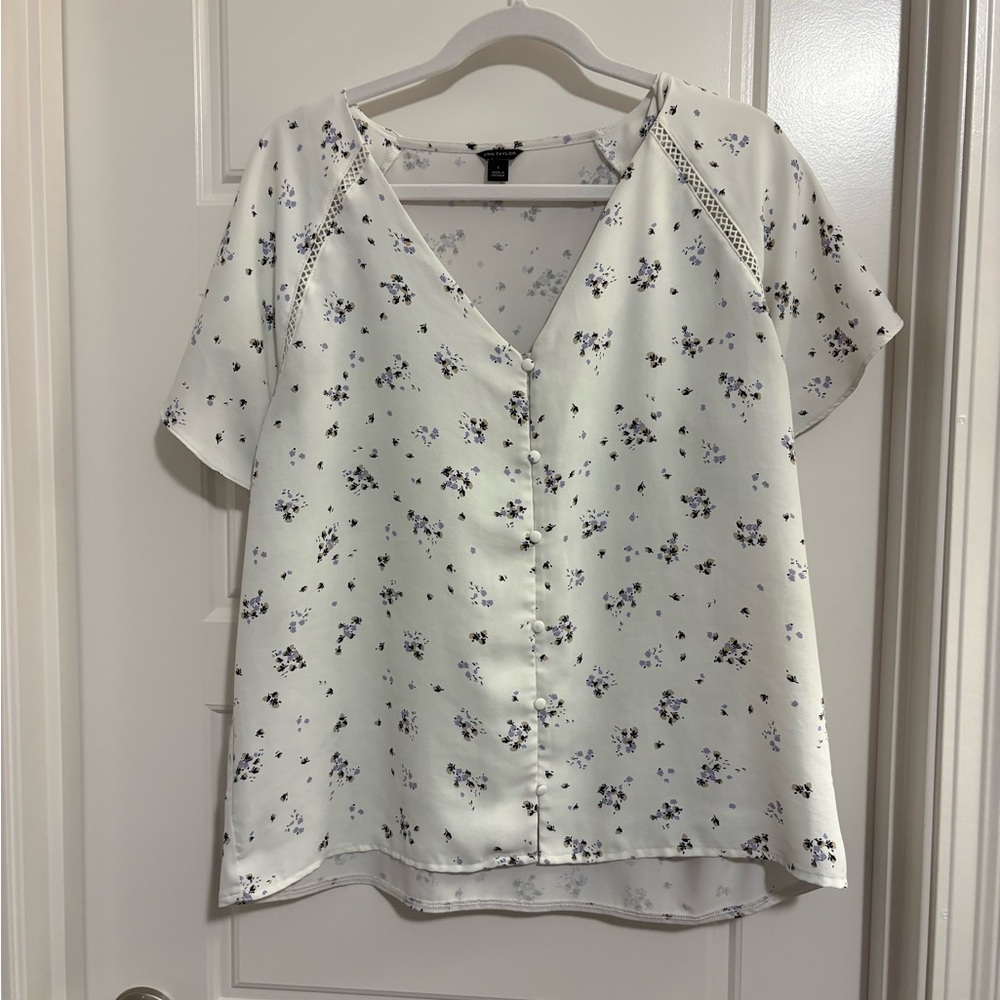 Ann Taylor White Floral Blouse